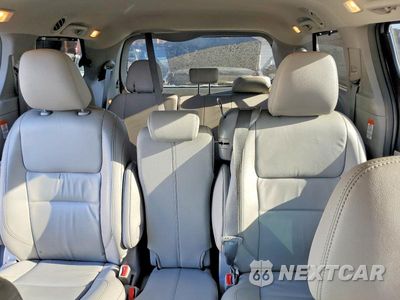 Zdjęcie 10 z 13 samochodu: 2015 TOYOTA SIENNA XLE 8-PASSENGER VIN:5TDYK3DC2FS641563 - miniatura