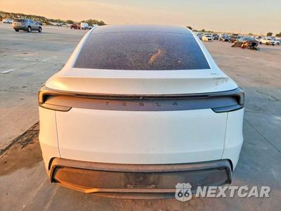 Zdjęcie 6 z 13 samochodu: 2026 TESLA MODEL Y VIN:7SAYGDED9TA455016 - miniatura