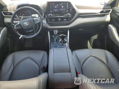 Zdjęcie 8 z 13 samochodu: 2020 TOYOTA HIGHLANDER HYBRID XLE VIN:5TDGARAH9LS501877 - miniatura