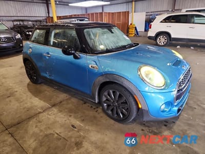 Czwarte zdjęcie samochodu z boku: 2017 MINI COOPER S VIN:WMWXP7C58H2A45424 - miniatura