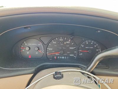 Zdjęcie 9 z 12 samochodu: 2002 FORD TAURUS SE VIN:1FAHP53U92A163081 - miniatura