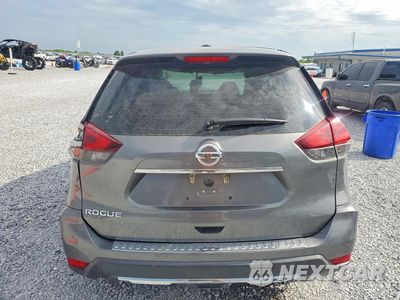Zdjęcie 6 z 14 samochodu: 2018 NISSAN ROGUE S VIN:5N1AT2MT9JC714832 - miniatura