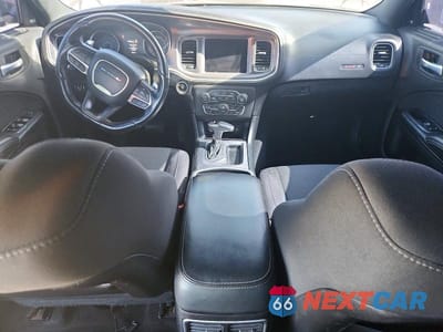 Zdjęcie 8 z 12 samochodu: 2021 DODGE CHARGER SCAT PACK VIN:2C3CDXGJ6MH611682 - miniatura