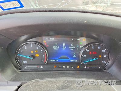 Zdjęcie 9 z 13 samochodu: 2024 FORD EXPLORER XLT VIN:1FMSK7DHXRGA36984 - miniatura