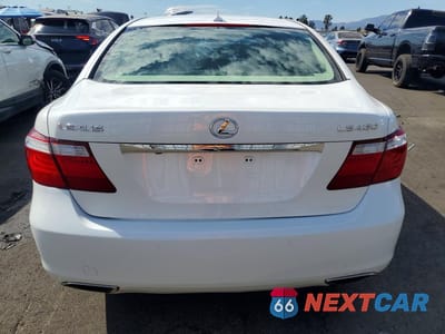 Zdjęcie 6 z 12 samochodu: 2008 LEXUS LS 460 VIN:JTHBL46FX85072467 - miniatura