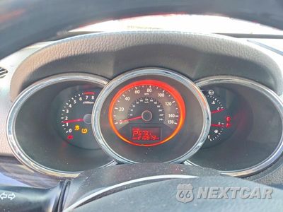 Zdjęcie 9 z 13 samochodu: 2012 KIA SORENTO SX VIN:5XYKWDA21CG253597 - miniatura