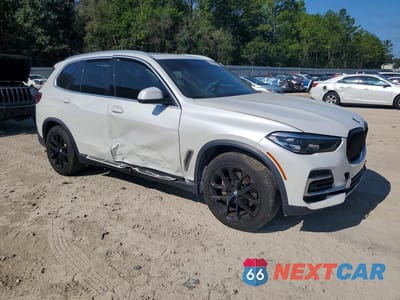 Czwarte zdjęcie samochodu z boku: 2023 BMW X5 XDRIVE40I VIN:5UXCR6C02P9N55571 - miniatura