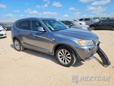 Czwarte zdjęcie samochodu z boku: 2013 BMW X3 XDRIVE28I VIN:5UXWX9C52D0D08148 - miniatura