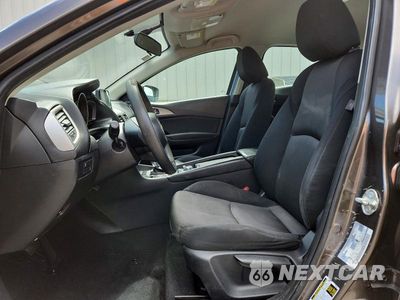 Zdjęcie 7 z 13 samochodu: 2017 MAZDA 3 SPORT VIN:3MZBN1U70HM116649 - miniatura