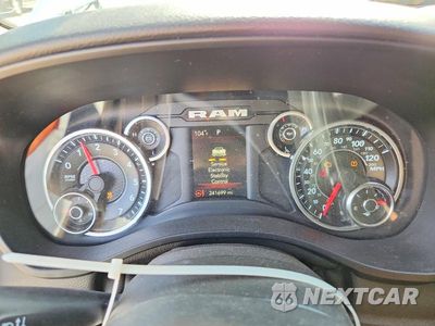 Zdjęcie 9 z 12 samochodu: 2021 RAM 1500 BIG HORN/LONE STAR VIN:1C6SRFFT0MN701768 - miniatura