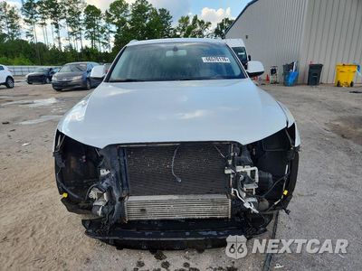 Piąte zdjęcie samochodu w środku: 2016 AUDI Q5 PREMIUM VIN:WA1C2AFP6GA151294 - miniatura