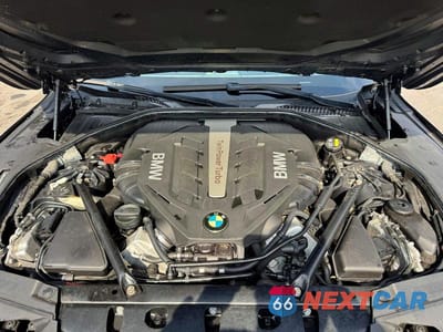 Zdjęcie 10 z 13 samochodu: 2015 BMW 750 XI VIN:WBAYB6C52FD965738 - miniatura