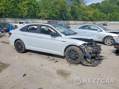 Czwarte zdjęcie samochodu z boku: 2019 VOLKSWAGEN JETTA S VIN:3VWC57BU6KM080909 - miniatura