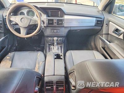 Zdjęcie 8 z 13 samochodu: 2011 MERCEDES-BENZ GLK 350 VIN:WDCGG5GB4BF582855 - miniatura