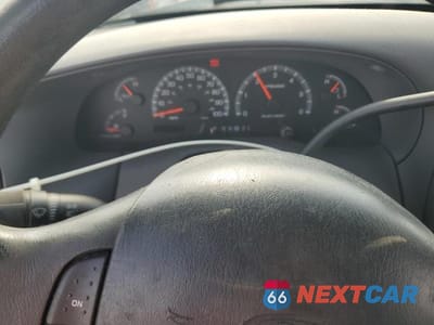Zdjęcie 9 z 12 samochodu: 2002 FORD F150 VIN:1FTRX17L82NB11412 - miniatura