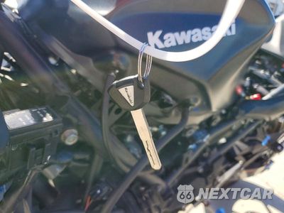 Zdjęcie 8 z 9 samochodu: 2026 KAWASAKI EX500 VIN:ML5EXGG10TDA86333 - miniatura