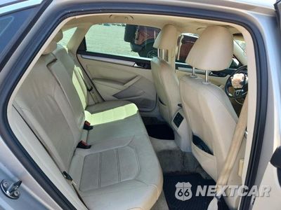 Zdjęcie 19 z 24 samochodu: 2014 VOLKSWAGEN PASSAT SE VIN:1VWBN7A31EC080942 - miniatura
