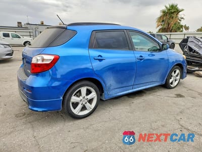 Trzecie zdjęcie samochodu z tyłu: 2009 TOYOTA MATRIX S VIN:2T1KE40E49C021627 - miniatura