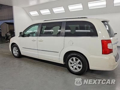 Drugie zdjęcie samochodu z przodu: 2013 CHRYSLER TOWN & COUNTRY TOURING VIN:2C4RC1BG4DR528960 - miniatura