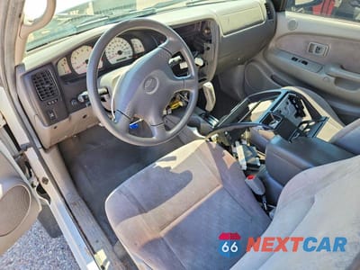 Zdjęcie 8 z 13 samochodu: 2004 TOYOTA TACOMA PRERUNNER V6 VIN:5TEGN92N44Z388465 - miniatura