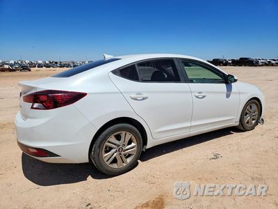 Trzecie zdjęcie samochodu z tyłu: 2019 HYUNDAI ELANTRA SEL VIN:5NPD84LF9KH436658 - miniatura