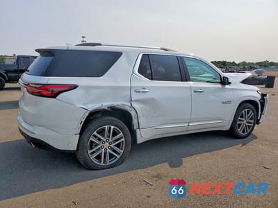 Trzecie zdjęcie samochodu z tyłu: 2024 CHEVROLET TRAVERSE LIMITED HIGH COUNTRY VIN:1GNET1KW0RJ132551 - miniatura