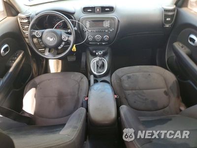 Zdjęcie 8 z 14 samochodu: 2016 KIA SOUL BASE VIN:KNDJN2A28G7339379 - miniatura