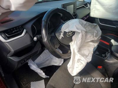 Zdjęcie 8 z 12 samochodu: 2021 TOYOTA RAV4 XLE VIN:2T3P1RFV5MW231397 - miniatura