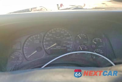 Zdjęcie 9 z 12 samochodu: 2002 CHEVROLET SILVERADO C2500 HEAVY DUTY VIN:1GCHC24U32Z259888 - miniatura