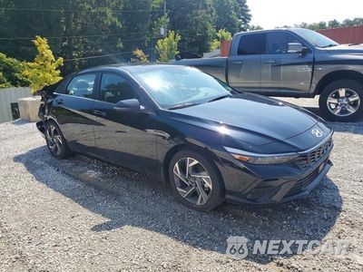 Czwarte zdjęcie samochodu z boku: 2025 HYUNDAI ELANTRA LIMITED VIN:KMHLP4DG5SU053288 - miniatura
