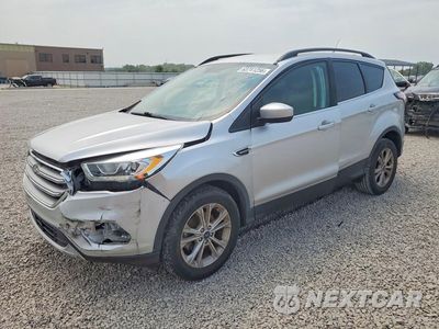 2017 FORD ESCAPE SE 1FMCU0GD2HUE90760 - główne zdjęcie licytacji z USA - miniatura