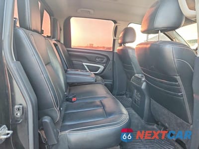 Zdjęcie 10 z 12 samochodu: 2018 NISSAN TITAN XD PRO-4X VIN:1N6BA1F4XJN517457 - miniatura