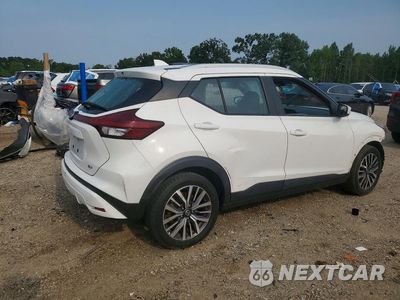 Trzecie zdjęcie samochodu z tyłu: 2021 NISSAN KICKS SV VIN:3N1CP5CV3ML466076 - miniatura