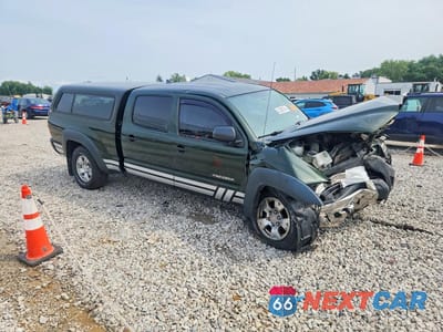 Czwarte zdjęcie samochodu z boku: 2012 TOYOTA TACOMA DOUBLE CAB LONG BED VIN:3TMMU4FN5CM043122 - miniatura