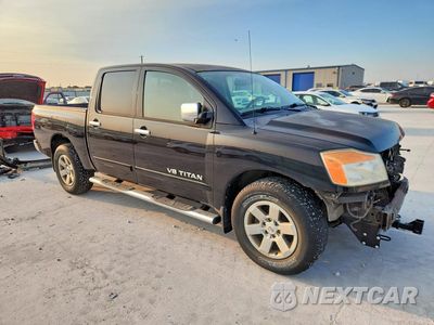 Czwarte zdjęcie samochodu z boku: 2012 NISSAN TITAN SV VIN:1N6BA0ED5CN322476 - miniatura