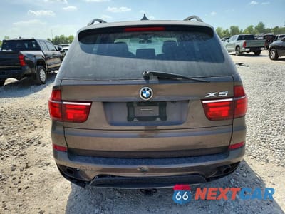 Zdjęcie 6 z 12 samochodu: 2011 BMW X5 XDRIVE35I VIN:5UXZV4C53BL410878 - miniatura