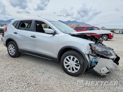 Czwarte zdjęcie samochodu z boku: 2018 NISSAN ROGUE S VIN:KNMAT2MV2JP521338 - miniatura