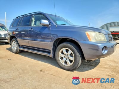 Czwarte zdjęcie samochodu z boku: 2002 TOYOTA HIGHLANDER LIMITED VIN:JTEHF21A120066804 - miniatura