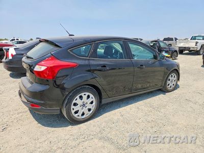 Trzecie zdjęcie samochodu z tyłu: 2012 FORD FOCUS SE VIN:1FAHP3K29CL237609 - miniatura