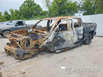 2015 CHEVROLET SILVERADO K1500 LTZ 3GCUKSEC8FG433631 - główne zdjęcie licytacji z USA - miniatura