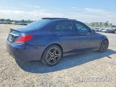Trzecie zdjęcie samochodu z tyłu: 2019 MERCEDES-BENZ C 300 4MATIC VIN:55SWF8EB6KU321240 - miniatura