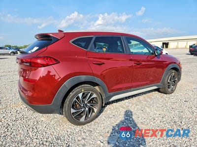 Trzecie zdjęcie samochodu z tyłu: 2019 HYUNDAI TUCSON SPORT VIN:KM8J33AL5KU886278 - miniatura