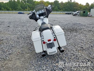Czwarte zdjęcie samochodu z boku: 2017 HARLEY-DAVIDSON FLHXS STREET GLIDE SPECIAL VIN:1HD1KRC1XHB602586 - miniatura