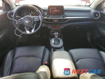 Zdjęcie 8 z 12 samochodu: 2019 KIA FORTE EX VIN:3KPF54AD5KE068809 - miniatura