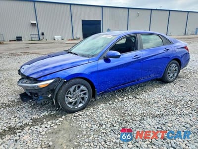 2024 HYUNDAI ELANTRA SEL KMHLM4DG4RU729104 - główne zdjęcie licytacji z USA - miniatura