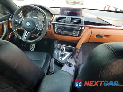 Zdjęcie 8 z 12 samochodu: 2018 BMW M4 VIN:WBS4Y9C53JAG66718 - miniatura