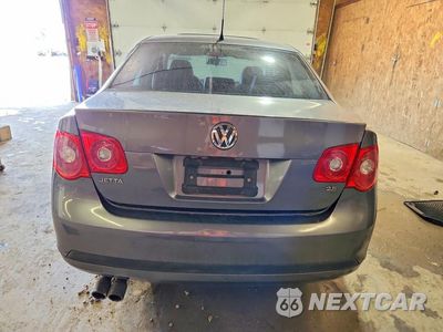 Zdjęcie 6 z 13 samochodu: 2007 VOLKSWAGEN JETTA WOLFSBURG VIN:3VWEF71K57M177290 - miniatura