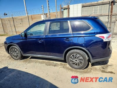 Drugie zdjęcie samochodu z przodu: 2015 MITSUBISHI OUTLANDER ES VIN:JA4AD2A31FZ003212 - miniatura