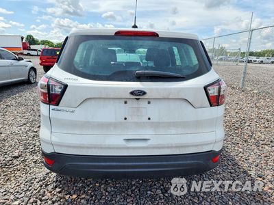 Zdjęcie 6 z 14 samochodu: 2017 FORD ESCAPE S VIN:1FMCU0F78HUD86768 - miniatura