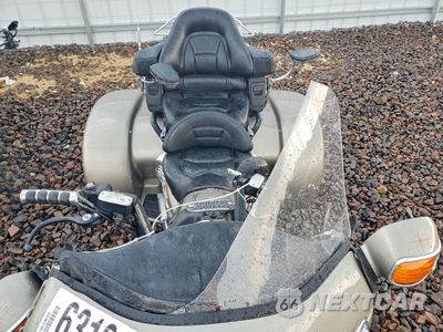 Piąte zdjęcie samochodu w środku: 2003 HONDA GL1800 VIN:1HFSC47093A200151 - miniatura